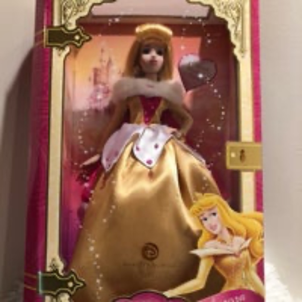 Disney Enchanted Tales Porcelain Collection Doll Aurora